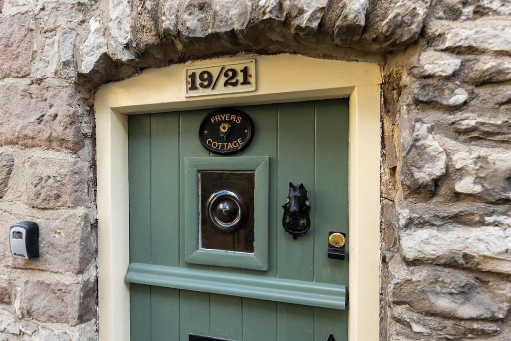 Fryers Cottage - Beautiful 2 Bedroom Town & Country Cottage On Edge Of Peak District Wirksworth Buitenkant foto
