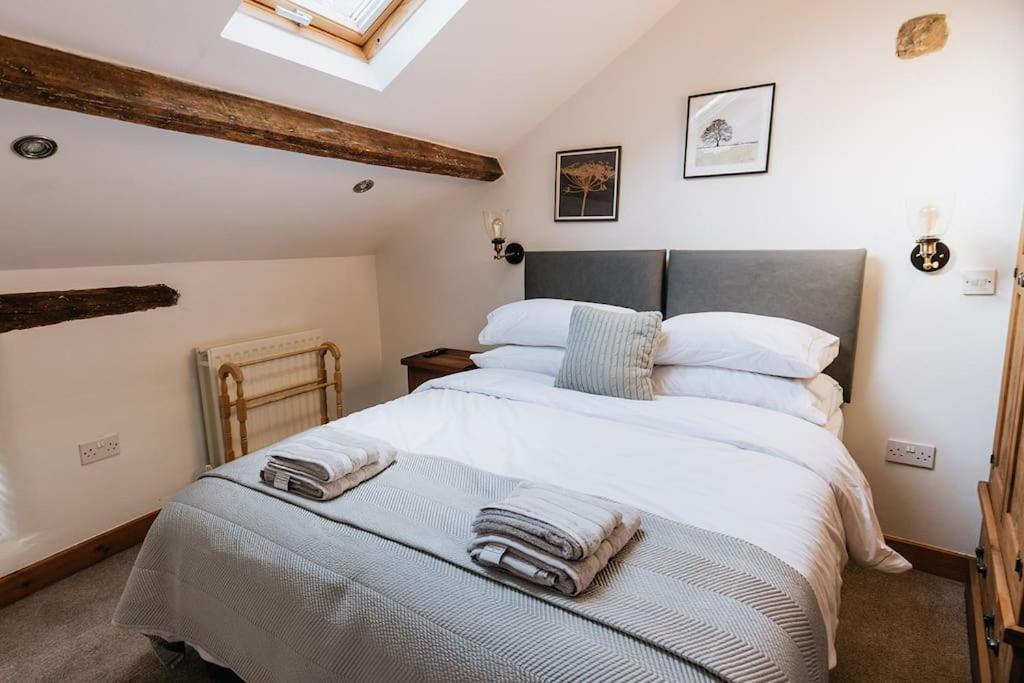 Fryers Cottage - Beautiful 2 Bedroom Town & Country Cottage On Edge Of Peak District Wirksworth Buitenkant foto