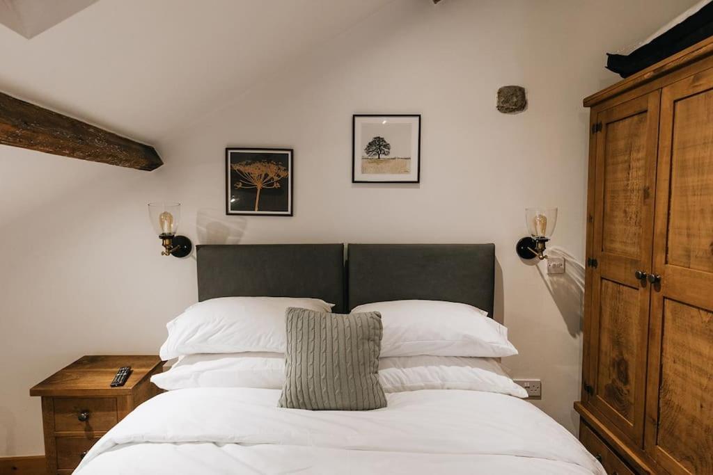 Fryers Cottage - Beautiful 2 Bedroom Town & Country Cottage On Edge Of Peak District Wirksworth Buitenkant foto